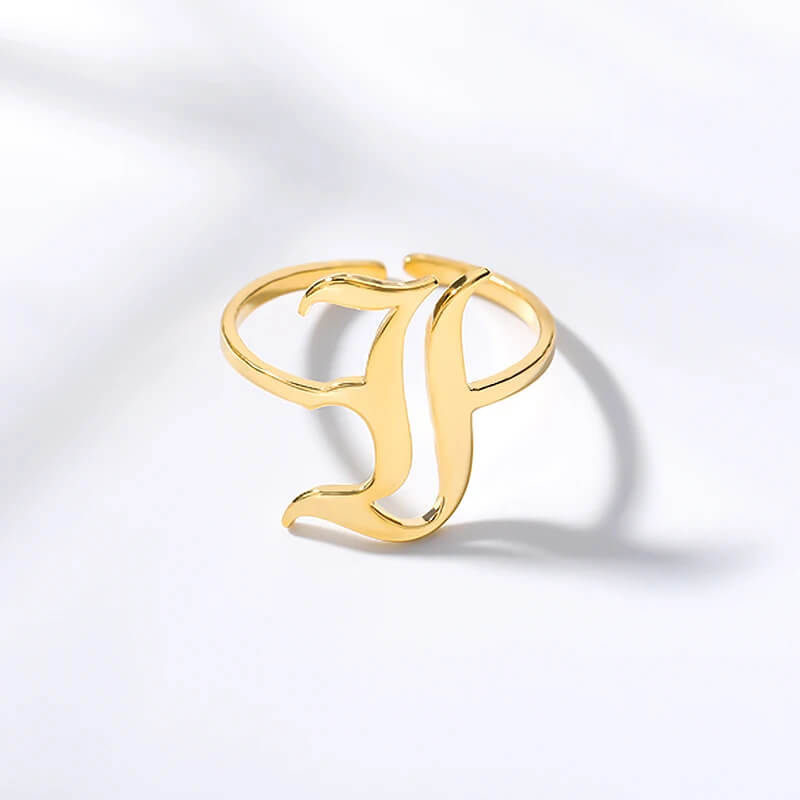 Anel Elegance Inicial - Sua Marca Pessoal - Banhado em Ouro 18K