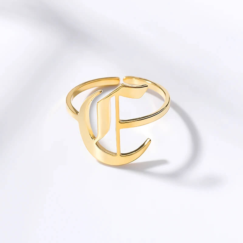 Anel Elegance Inicial - Sua Marca Pessoal - Banhado em Ouro 18K