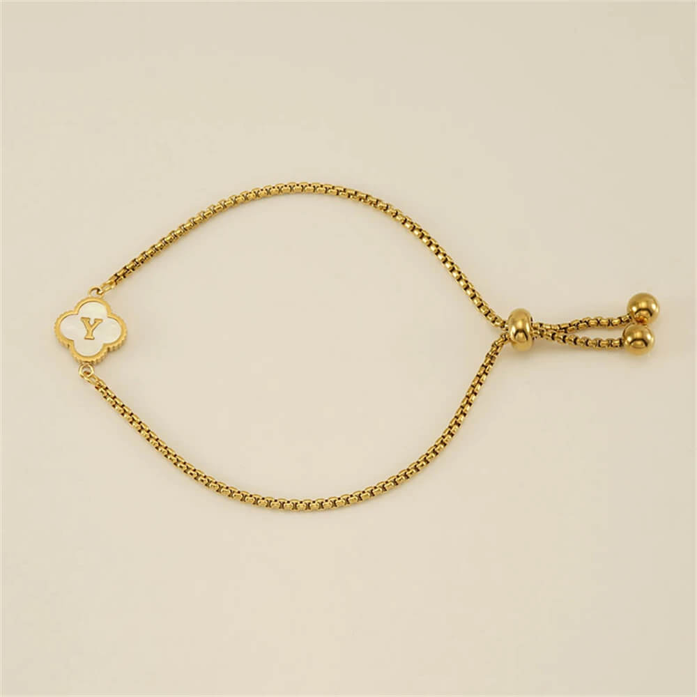Pulseira de Trevo com Inicial - Banhado em Ouro 18K