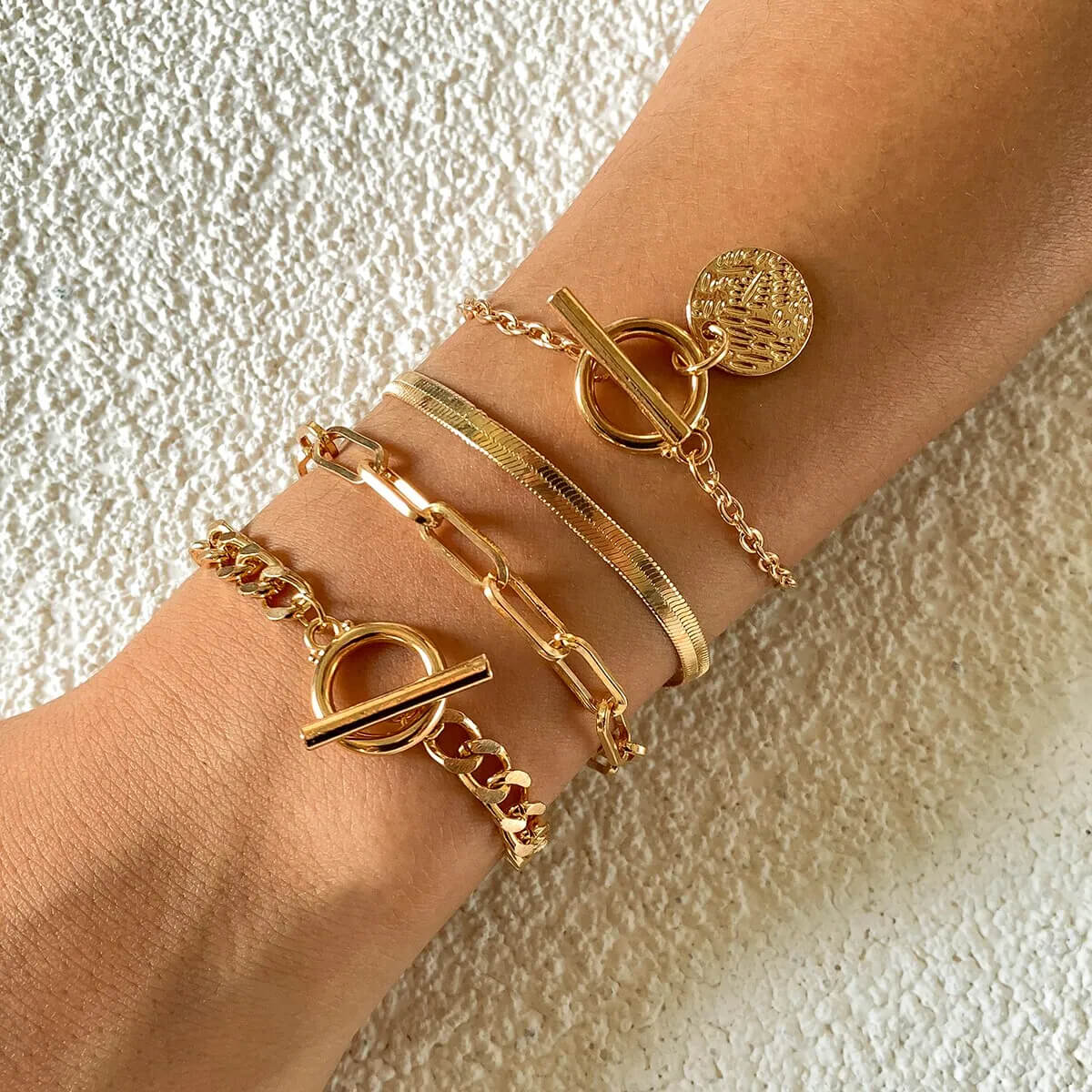 Conjunto 4 Pulseiras Banhadas em Ouro 18k - Compre 2, leve 4!