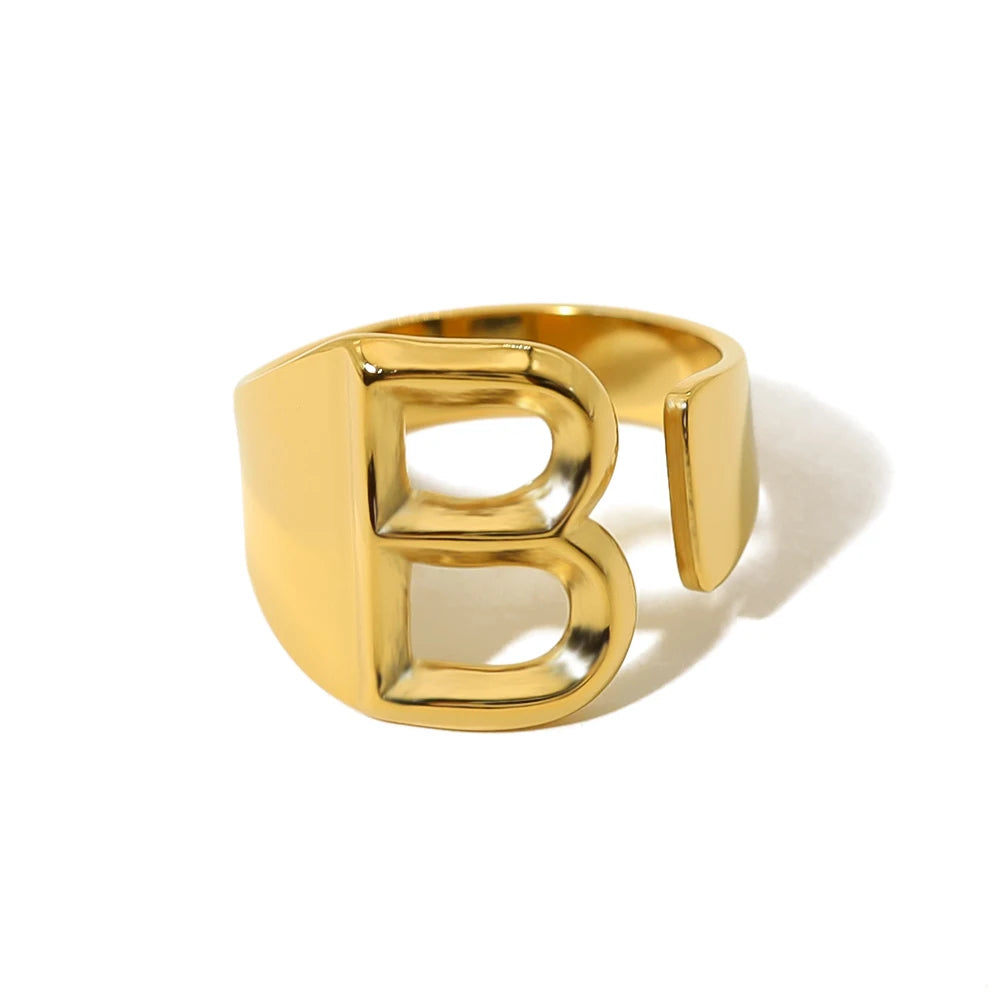 Anel Estilo com Iniciais Banhado em Ouro 18K Ajustável