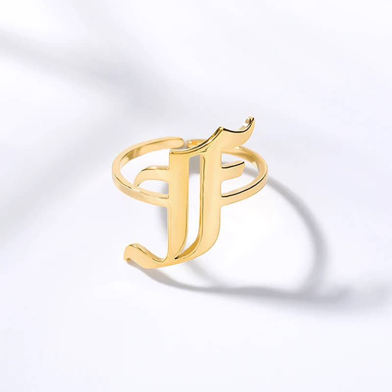 Anel Elegance Inicial - Sua Marca Pessoal - Banhado em Ouro 18K