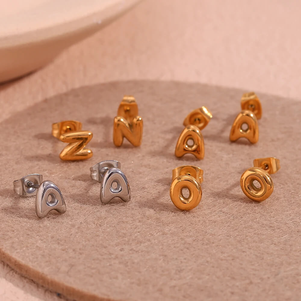 Brincos Bolha com Iniciais - Prata 925 ou Banhado em ouro 18k