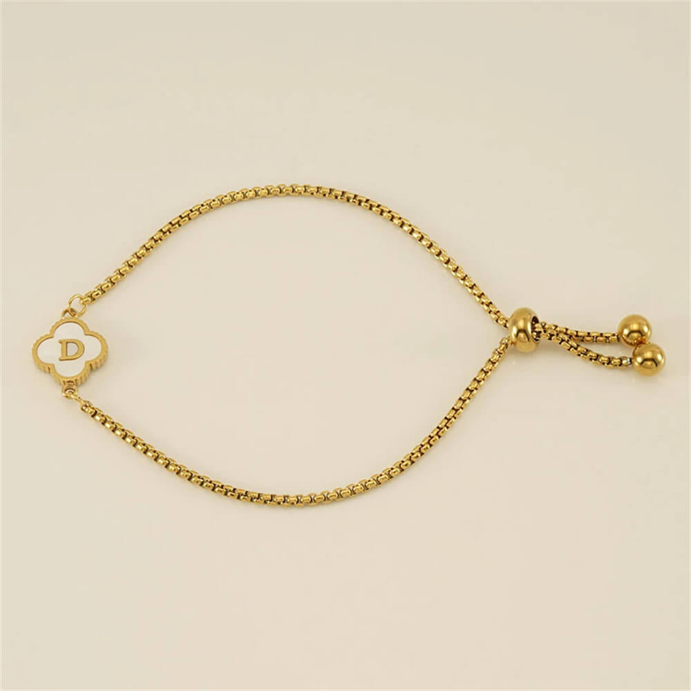 Pulseira de Trevo com Inicial - Banhado em Ouro 18K