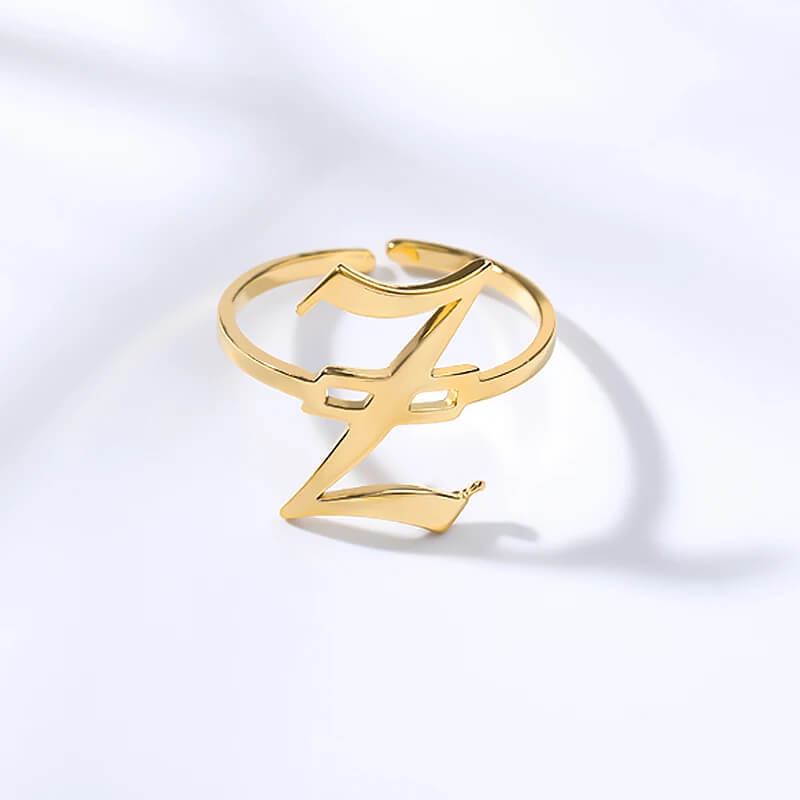 Anel Elegance Inicial - Sua Marca Pessoal - Banhado em Ouro 18K