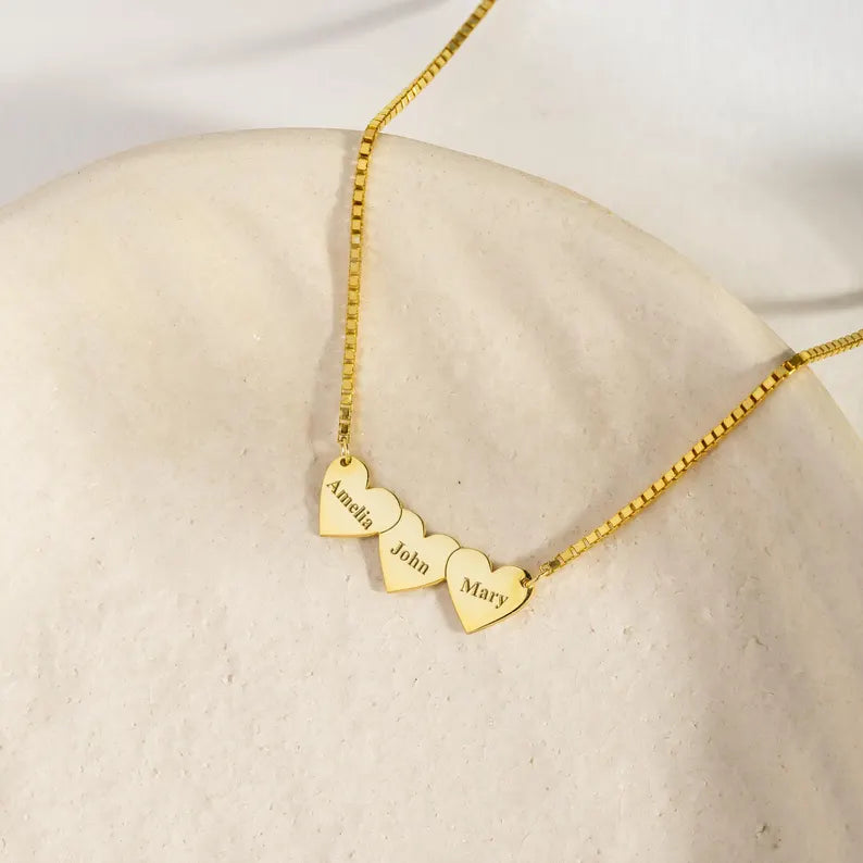 Colar Corações de Amor | Banhado em Ouro 18K
