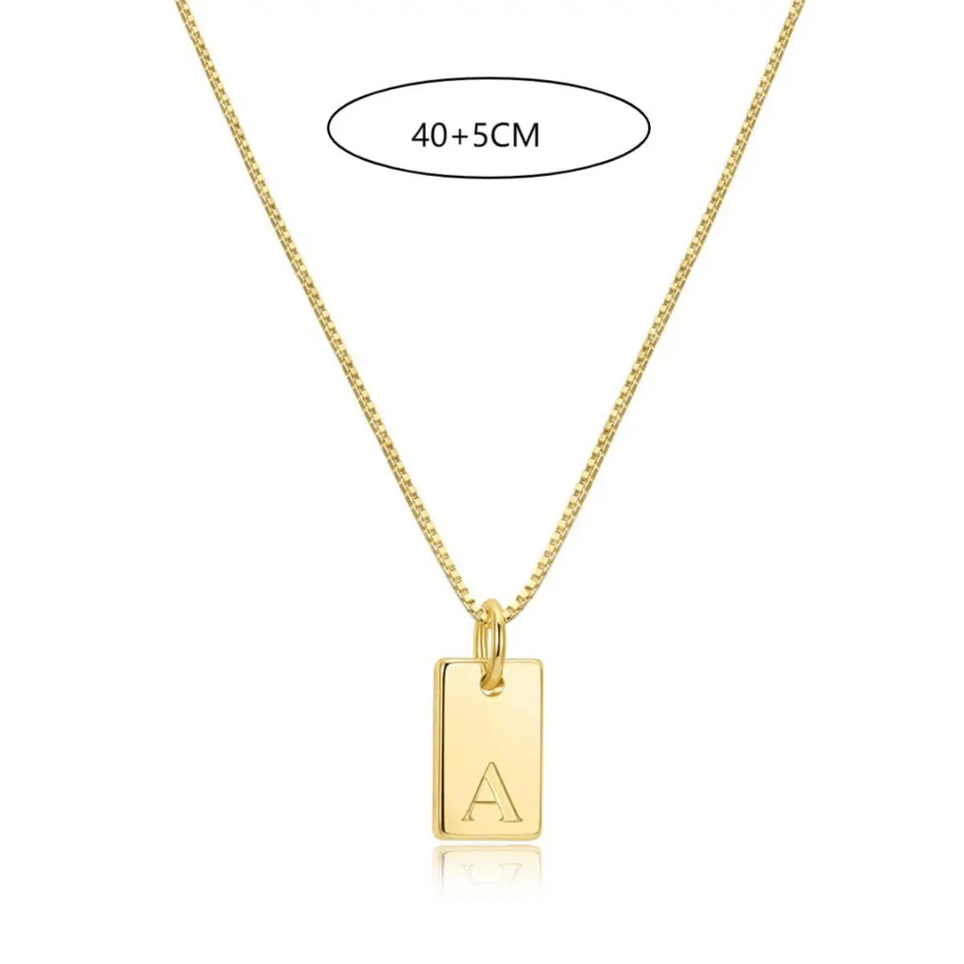 Colar Minimalista com Inicial - Banhado em Ouro 18k