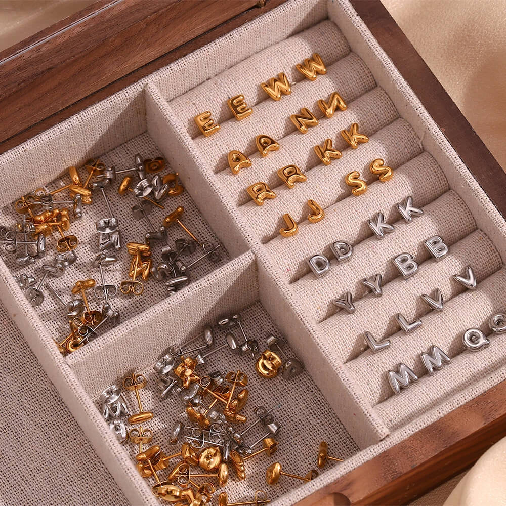 Brincos Bolha com Iniciais - Prata 925 ou Banhado em ouro 18k