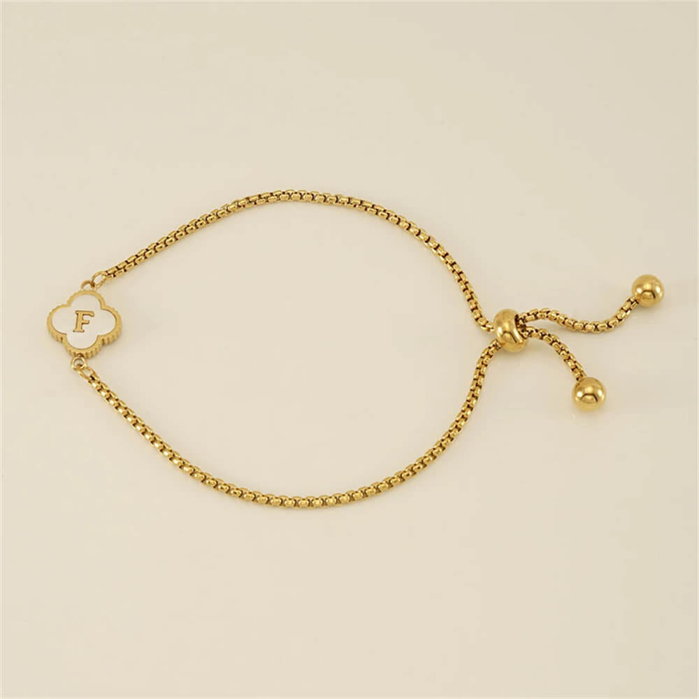 Pulseira de Trevo com Inicial - Banhado em Ouro 18K