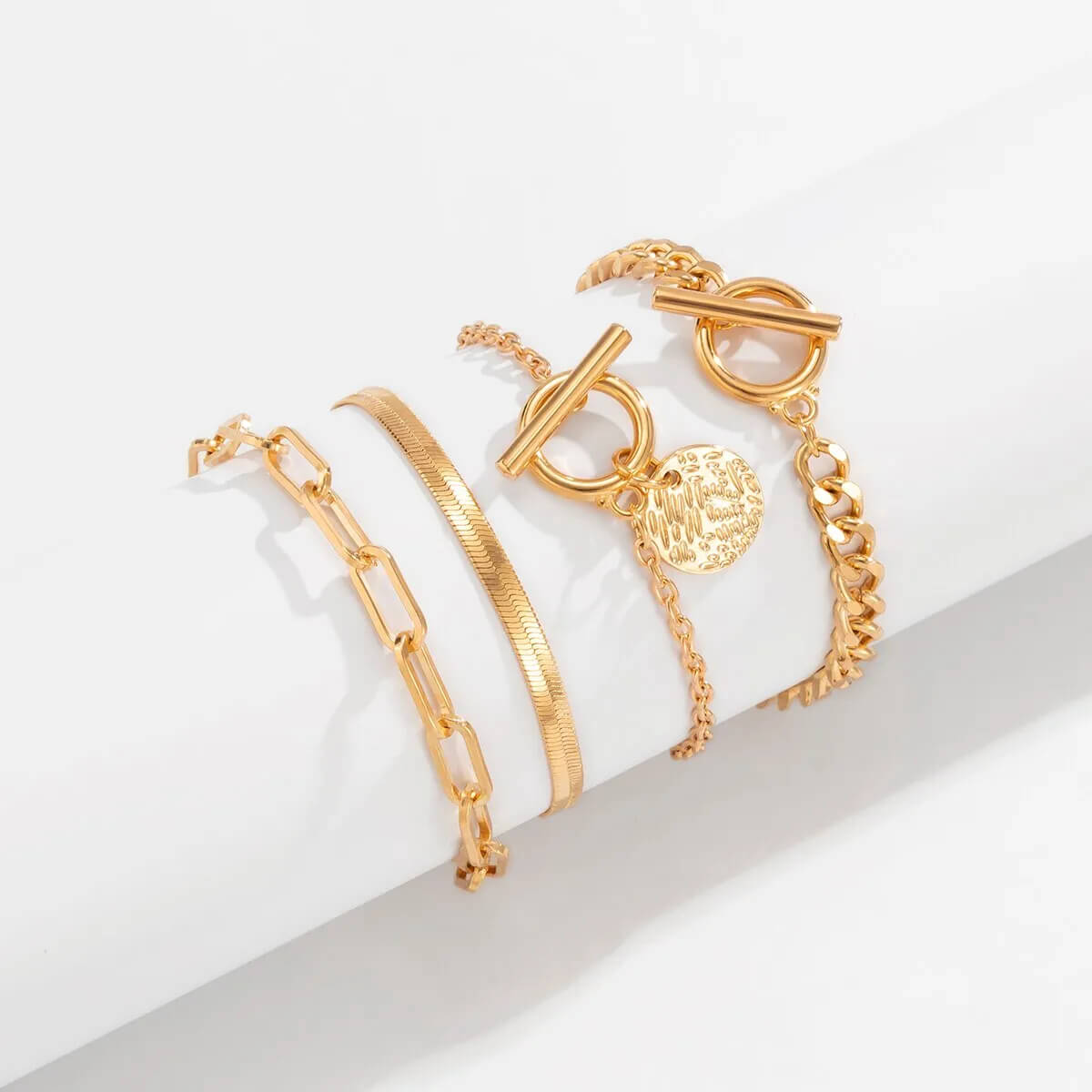 Conjunto 4 Pulseiras Banhadas em Ouro 18k - Compre 2, leve 4!