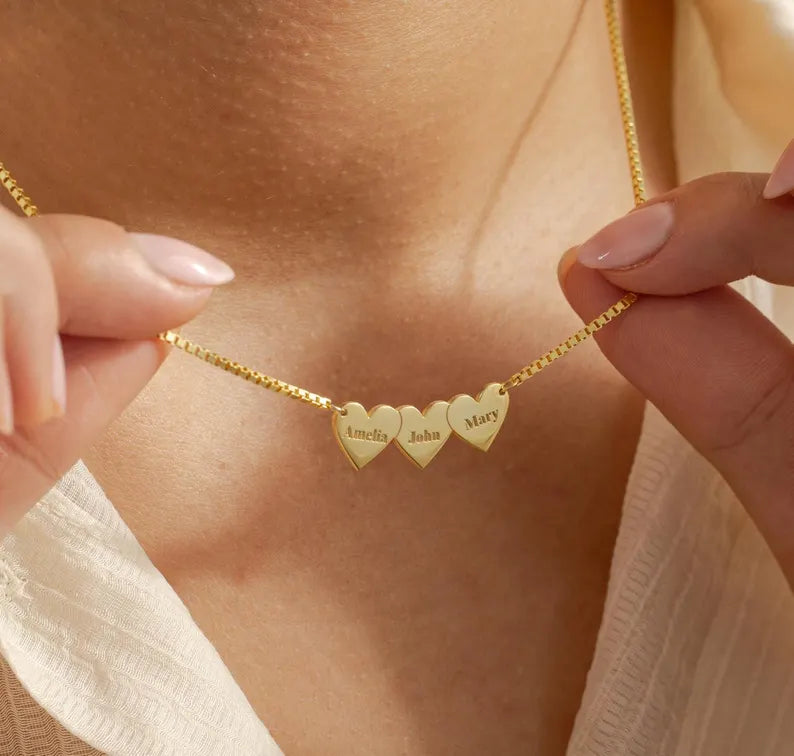 Colar Corações de Amor | Banhado em Ouro 18K