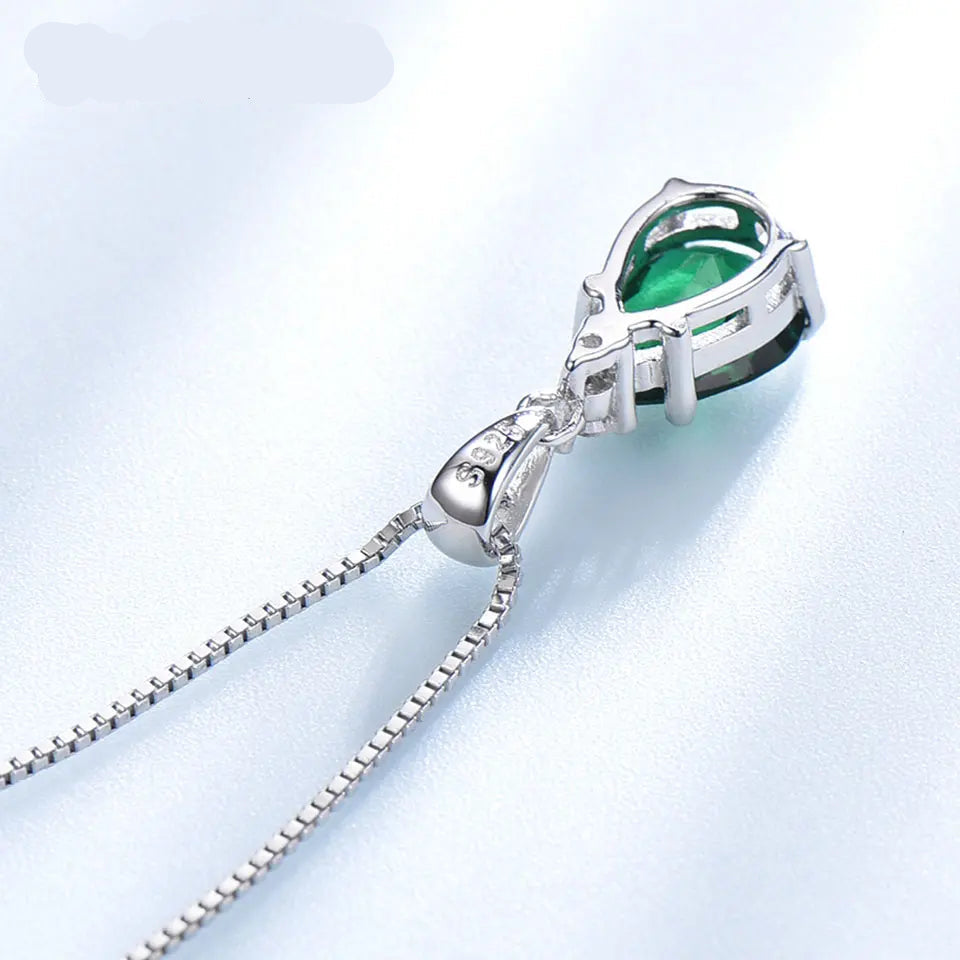 Colar Gota Esmeralda | Prata 925 com Cristais Cintilantes