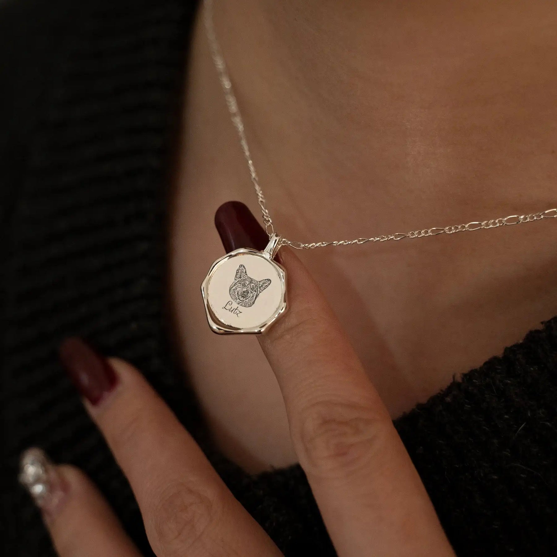 Colar Pegada do Meu Amor | Gravação Personalizada