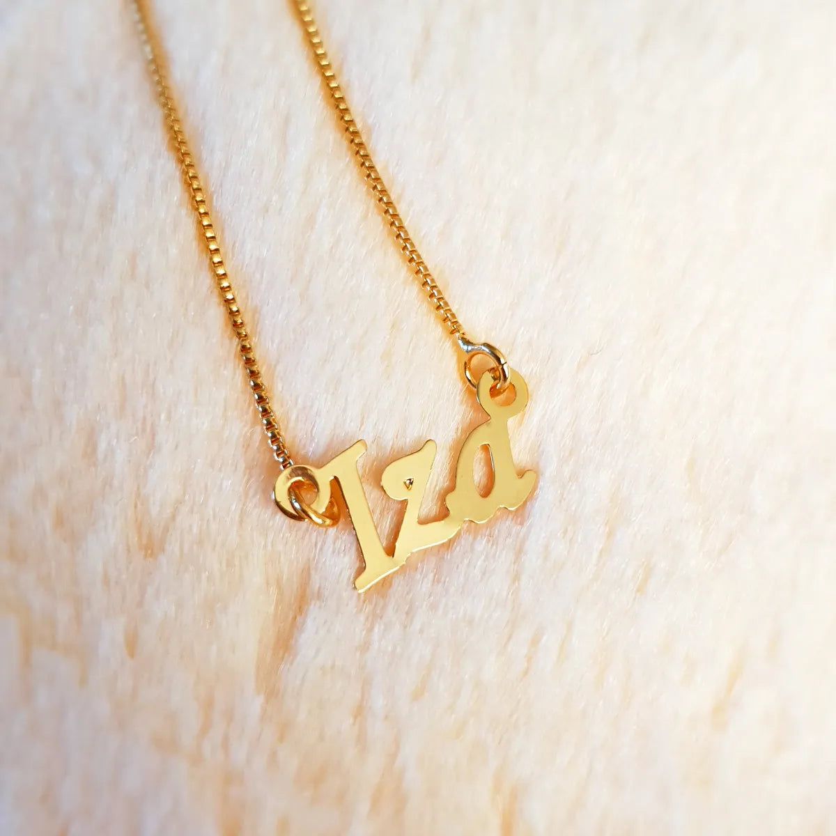 Colar com Nome Personalizado | Banhado a Ouro 18k