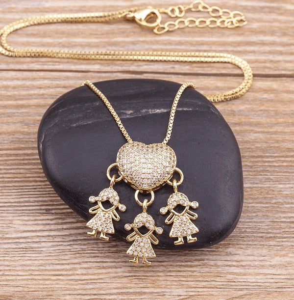 Colar Eterno Amor de Mãe | Banhado em Ouro 18K