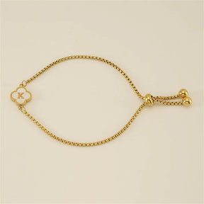 Pulseira de Trevo com Inicial - Banhado em Ouro 18K