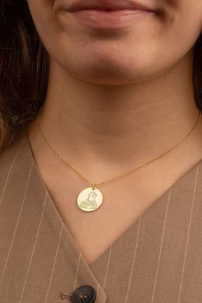 Luz Amor | Colar com foto no pingente | Banhado em Ouro 18K
