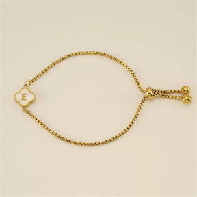 Pulseira de Trevo com Inicial - Banhado em Ouro 18K