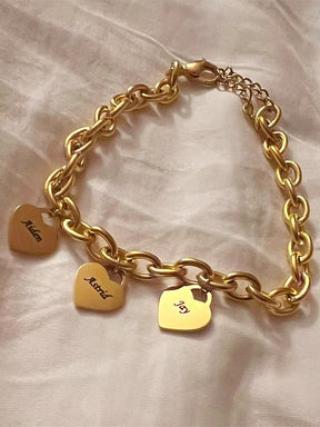 Pulseira Lembrança Viva – Personalize com Nome e Coração