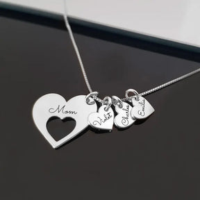 Colar Corações da Mãe – Personalizado com os Nomes dos Filhos