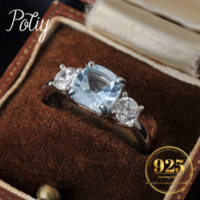 Anel Céu Sereno | Prata 925 com Topázio Natural